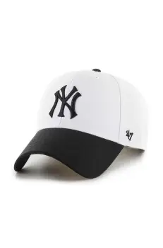 47 brand sapca MLB New York Yankees culoarea alb, cu imprimeu, B-SUMTT17WBP-WH imagine