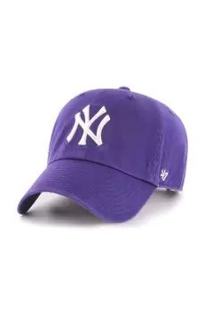 47brand sapca de baseball din bumbac MLB New York Yankees culoarea violet, cu imprimeu imagine