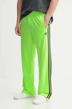 adidas Originals pantaloni de trening Firebird culoarea verde, cu imprimeu, KB3678 imagine