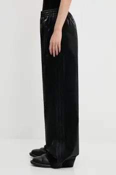 adidas Originals pantaloni de trening Holiday Tp culoarea negru, uni, JV7503 imagine