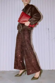 Answear Lab pantaloni femei, culoarea maro, drept, high waist imagine