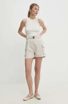 Answear Lab pantaloni scurti femei, culoarea bej, neted, high waist imagine