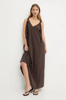 Answear.LAB rochie culoarea maro, maxi, evazati imagine