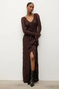 Answear.LAB rochie culoarea maro, maxi, evazati imagine