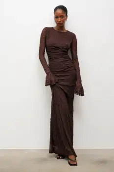 Answear.LAB rochie culoarea maro, maxi, mulata imagine