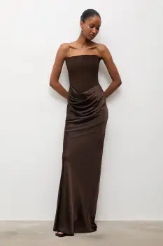 Answear.LAB rochie culoarea maro, maxi, mulata imagine