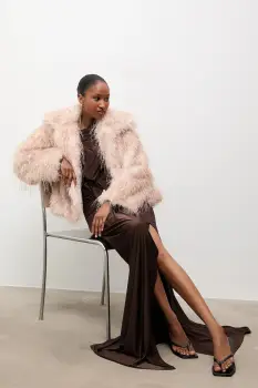 Answear.LAB rochie culoarea maro, maxi, mulata imagine