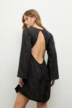 Answear.LAB rochie culoarea negru, mini, evazati imagine