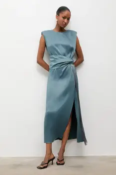 Answear.LAB rochie midi, evazati imagine