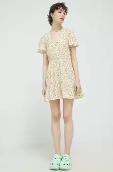 Billabong rochie culoarea galben, mini, evazati imagine