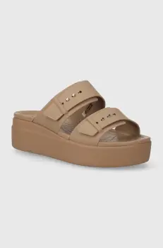 Crocs papuci Brooklyn Low Wedge Sandal femei, culoarea maro, cu platforma, 207431 imagine