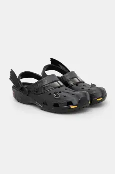 Crocs papuci Classic Batman Batmobile Clog barbati, culoarea negru, 210219 imagine