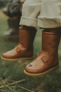 Donsje ghete de iarna pentru copii din piele Wadudu Classic Boots Bear culoarea maro, 2022001 imagine