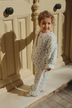 Konges Slojd pantaloni de bumbac pentru copii RHW x KS MIOBLU PANTS GOTS culoarea bej, cu imprimeu, Rosie Huntington Whiteley KS103615 imagine