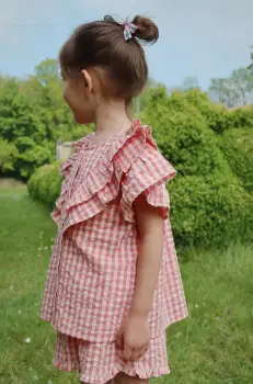 Konges Slojd pantaloni scurti din bumbac pentru copii KIM FRILL SHORTS GOTS culoarea roz, modelator, KS102304 imagine