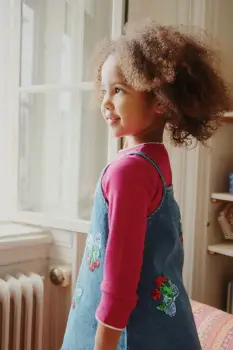 Konges Slojd rochie din bumbac pentru copii MAGOT SEQUIN STRAP DRESS GOTS culoarea bleumarin, midi, oversize, KS103891 imagine