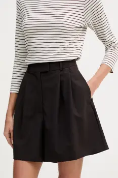 Lacoste Pantaloni scurti femei cu lana imagine