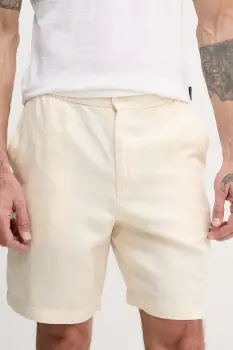 Lacoste pantaloni scurti pentru barbati, din in imagine