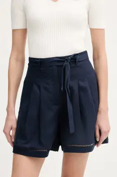 Lacoste pantaloni scurti pentru femei, cu lyocell imagine