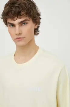 Levi's tricou din bumbac barbati, culoarea galben, cu imprimeu imagine