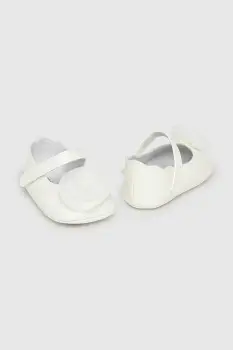 Mayoral Newborn pantofi pentru bebelusi culoarea bej, 9960 imagine
