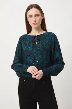 Medicine bluza culoarea negru, modelator imagine