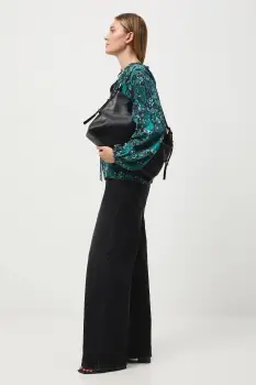 Medicine bluza culoarea verde, modelator imagine