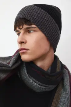 Medicine caciula culoarea gri imagine