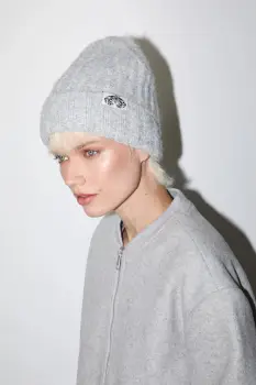 Medicine caciula culoarea gri imagine