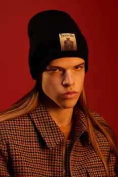 Medicine caciula culoarea negru imagine