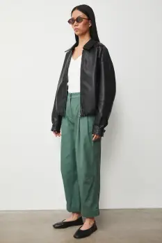 Medicine pantaloni imagine