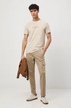 Medicine pantaloni culoarea bej, drept imagine