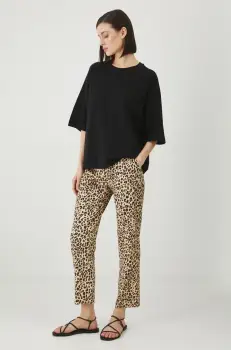 Medicine pantaloni de trening culoarea bej imagine