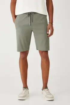 Medicine pantaloni scurti barbati, culoarea verde imagine