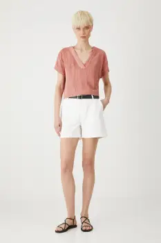 Medicine pantaloni scurti culoarea alb, neted, medium waist imagine