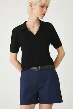 Medicine pantaloni scurti culoarea albastru marin, neted, medium waist imagine