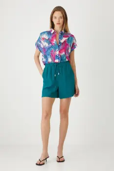 Medicine pantaloni scurti din amestec de in culoarea verde, neted, medium waist imagine