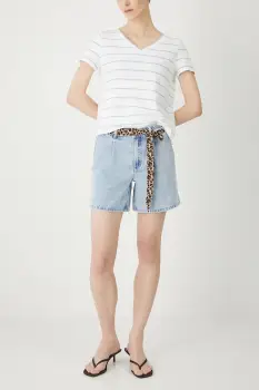 Medicine pantaloni scurti neted, medium waist imagine