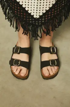 Medicine papuci din piele culoarea negru imagine