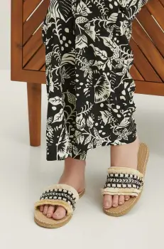 Medicine papuci femei, culoarea bej imagine