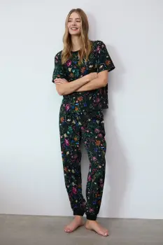 Medicine pijama imagine