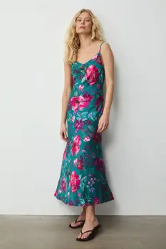 Medicine rochie cu vascoza imagine