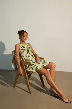 Medicine rochie culoarea bej, mini, oversize imagine