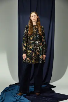 Medicine rochie culoarea negru imagine