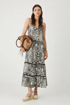 Medicine rochie culoarea negru, midi, evazati imagine