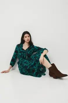 Medicine rochie culoarea verde, midi, evazati imagine