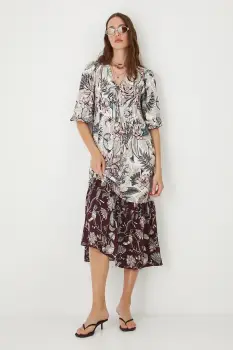 Medicine rochie midi, evazati imagine