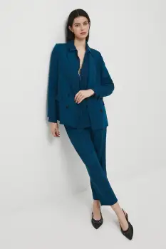 Medicine sacou culoarea verde imagine