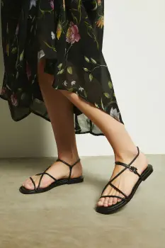 Medicine sandale de piele imagine