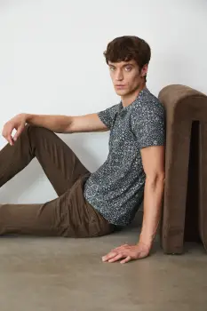 Medicine tricou din bumbac culoarea albastru marin, modelator imagine